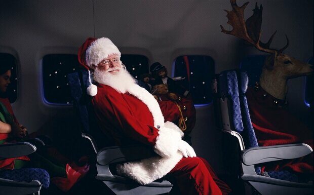 Как встречают Новый год в поезде и самолете