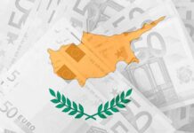 Кипр начал выдавать лицензии для вывода активов россиян