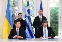 Украина и Греция подписали меморандум о поставках СПГ из США