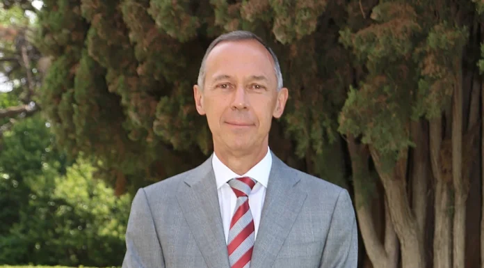 Посол Маслов: Россия открыта для равноправного и взаимовыгодного диалога со всеми партнерами