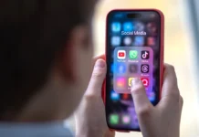 Reuters: Греция близка к введению запрета на соцсети для детей младше 15 лет