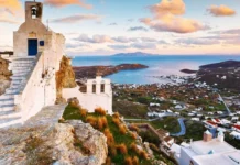 Названы три уютных места в Греции, где любят отдыхать местные жители