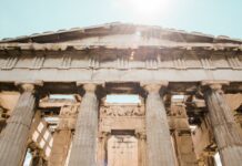 Рост аренды угрожает экономике Греции