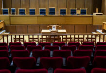 Греция начала судебное разбирательство дела об аварии поездов