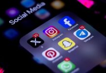 Греция готовит запрет на соцсети для детей до 15 лет