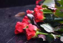 Цветы к памятнику Юрию Гагарину возложили на Кипре