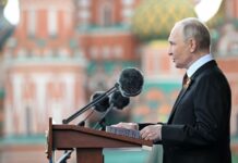 Путин поздравил иностранных лидеров с 9 Мая