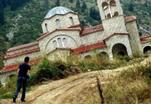 Греческая “Пизанская башня” в Фессалии