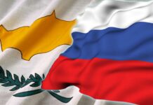 Кипр закрывает визовые центры в России