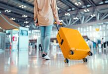 Самые стильные маршруты лета: что модницы берут с собой в отпуск 2026