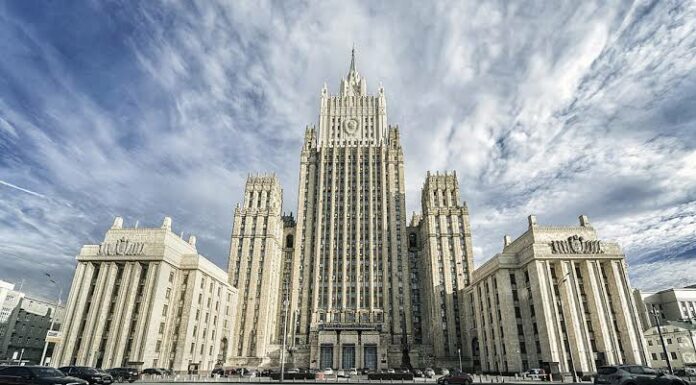 МИД РФ сожалеет, что Греция продолжает военную помощь преступному киевскому режиму